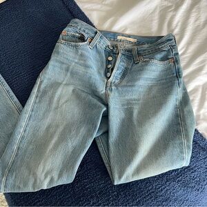 Levi’s wedgie jeans